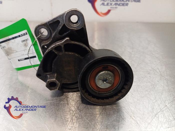 Usados Tensor correa múltiple BMW 5 serie (F10) 535d 24V Precio de solicitud ofrecido por Alexander Autodemontage