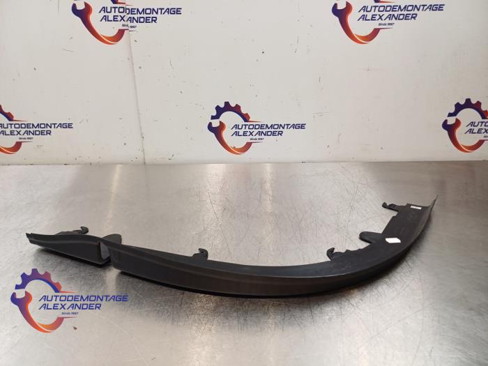Begagnade Diverse Landrover Range Rover IV (LG) 4.4 SDV8 32V Pris € 36,99 Inklusive moms erbjuds av Alexander Autodemontage