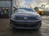 Stoßstange vorne van een Volkswagen Touran (5T1) 1.6 TDI SCR BlueMotion Technology 2017