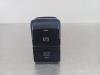 Volkswagen Touran (5T1) 1.6 TDI SCR BlueMotion Technology Parking brake switch