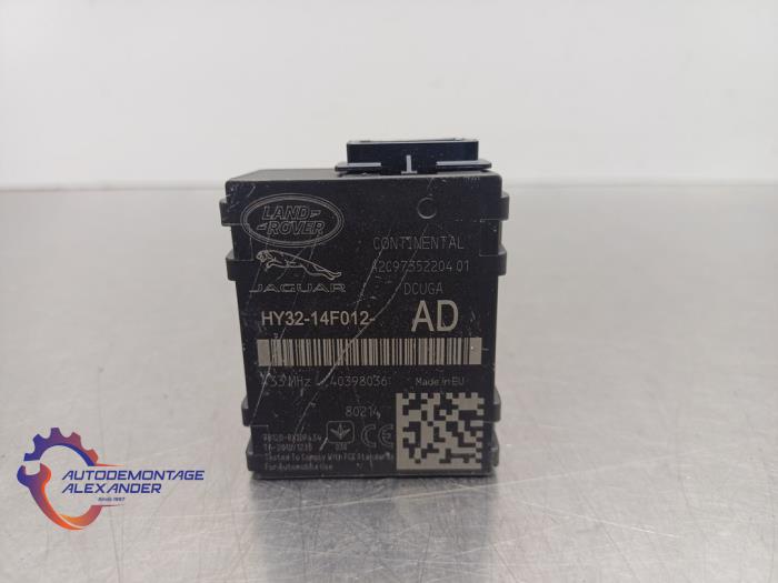 Begagnade Däcktrycksmodul Landrover Range Rover IV (LG) 4.4 SDV8 32V Pris € 52,50 Inklusive moms erbjuds av Alexander Autodemontage