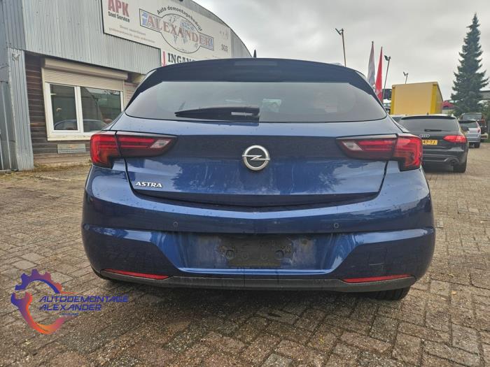 Gebrauchte Auspuff Enddämpfer Opel Astra K 1.2 Turbo 12V Preis € 249,99 Mit Mehrwertsteuer angeboten von Alexander Autodemontage