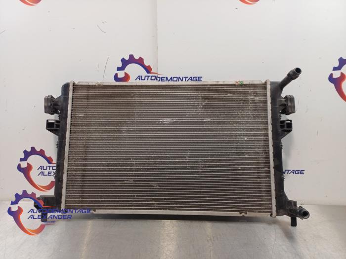 Begagnade AC-radiator Volkswagen Passat Variant (3G5) 1.6 TDI 16V Pris på förfrågan erbjuds av Alexander Autodemontage