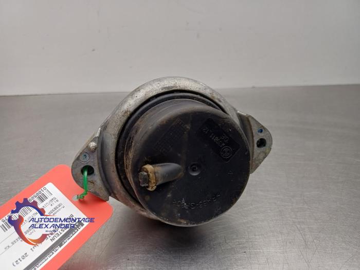 Usagé Support moteur BMW 3 serie (E92) 330i 24V Prix € 17,99 Prix TTC proposé par Alexander Autodemontage