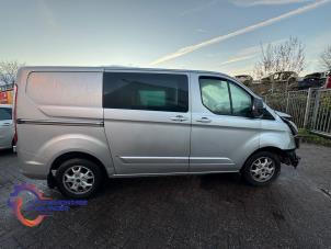 Engine from a Ford Transit Custom 2.2 TDCi 16V 2014