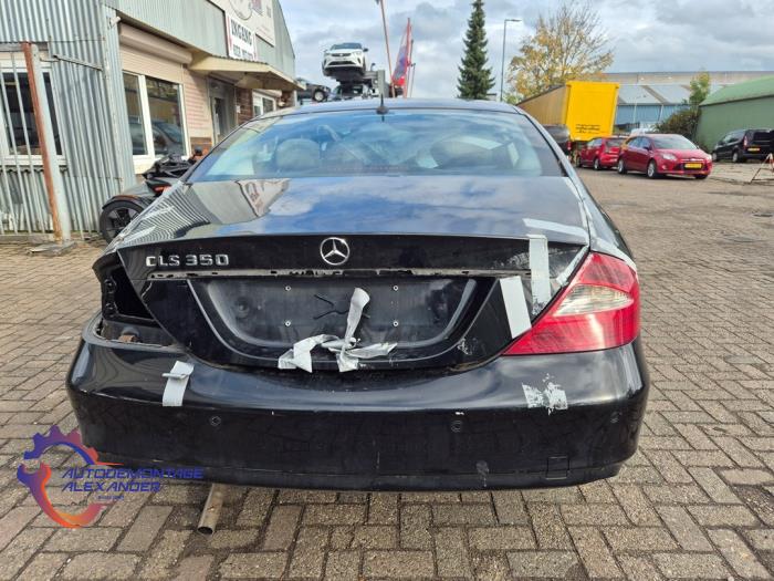 Begagnade Baklucka Mercedes CLS (C219) 350 3.5 V6 18V Pris € 181,50 Inklusive moms erbjuds av Alexander Autodemontage