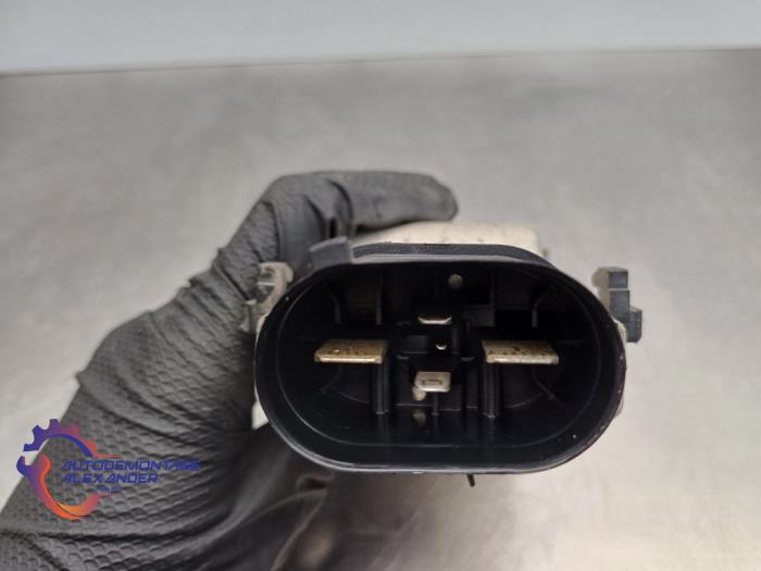 Cooling computer from a Mercedes-Benz A (W176) 1.5 A-180 CDI, A-180d 16V 2016