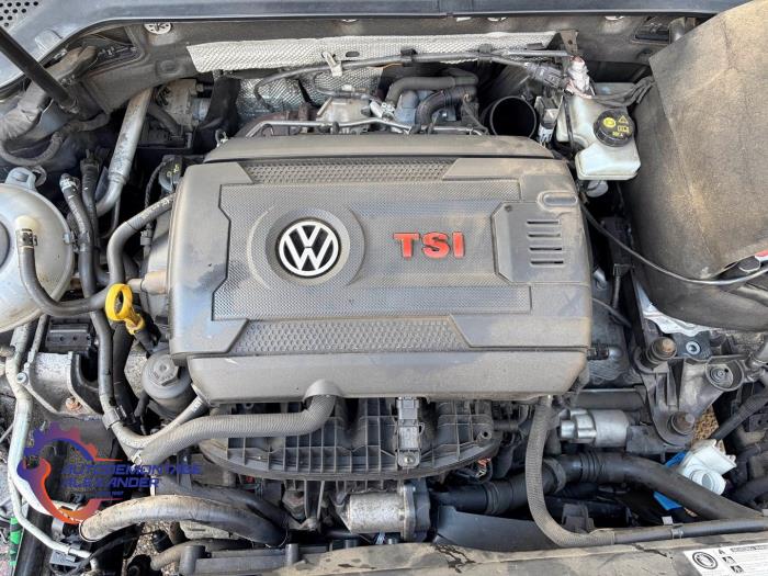 Motor van een Volkswagen Golf VII (AUA) 2.0 GTI 16V 2017