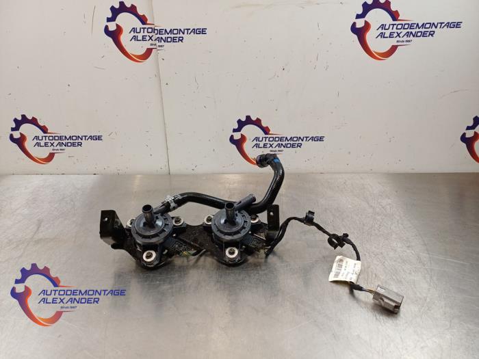 Begagnade Vattenpump Volvo V60 I (FW/GW) 2.4 D6 20V AWD Twin Engine Plug-in Hybrid Pris € 49,99 Inklusive moms erbjuds av Alexander Autodemontage