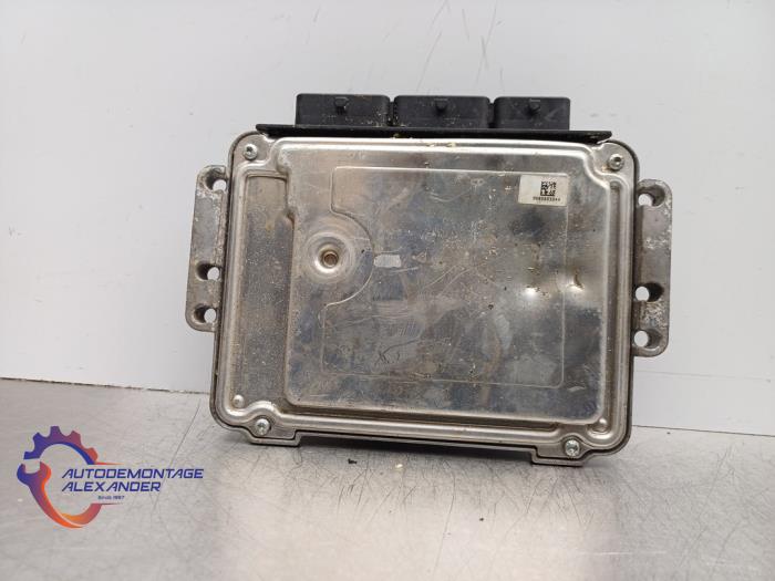 Used Engine management computer Renault Megane III CC (EZ) 1.9 dCi Price € 89,99 Inclusive VAT offered by Alexander Autodemontage