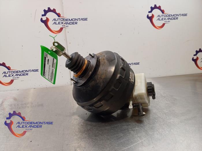 Usagé Servo frein BMW 3 serie Touring (E91) 318i 16V Prix € 75,00 Prix TTC proposé par Alexander Autodemontage