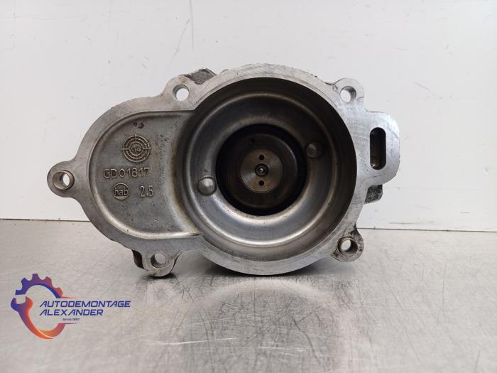 Begagnade Kamaxelsensor Audi A3 (8V1/8VK) 2.0 TDI 16V Pris € 90,00 Inklusive moms erbjuds av Alexander Autodemontage
