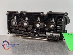 Ventildeckel van een Volkswagen Golf VII (AUA) 1.6 TDI BMT 16V