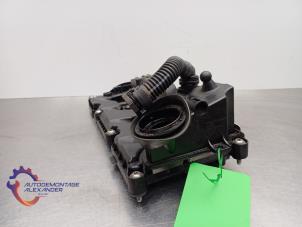 Ventildeckel van een Volkswagen Golf VII (AUA) 1.6 TDI BMT 16V