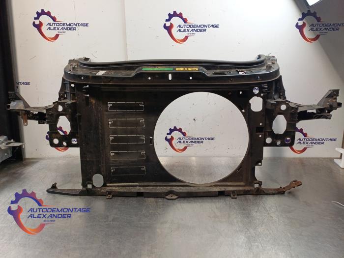 Begagnade Front Mini Mini (R56) 1.4 16V One Pris på förfrågan erbjuds av Alexander Autodemontage