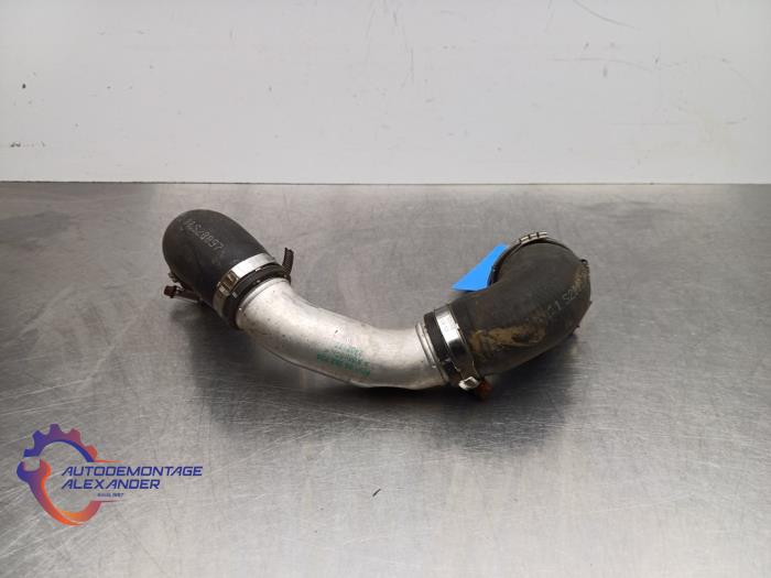 Gebrauchte Intercooler Rohr Saab 9-3 II Sport Sedan (YS3F) 2.2 TiD 16V Preis € 90,00 Mit Mehrwertsteuer angeboten von Alexander Autodemontage