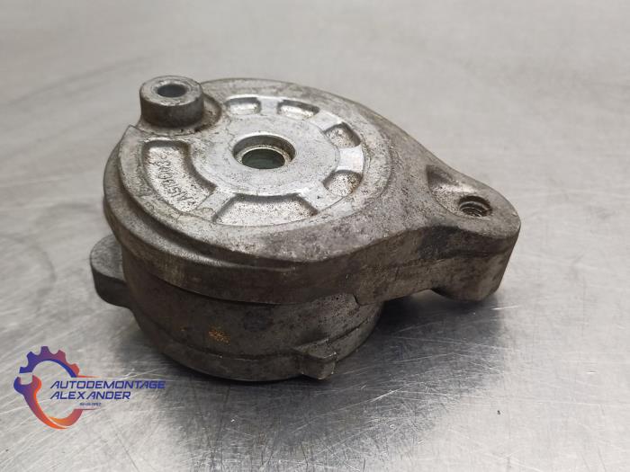 Spanrolle multiriem van een Land Rover Discovery Sport (LC) 2.0 TD4 180 16V