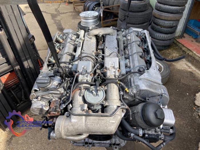 Usagé Injecteurs Mercedes S (W220) 4.0 S-400 CDI V8 32V Prix € 70,00 Règlement à la marge proposé par Alexander Autodemontage