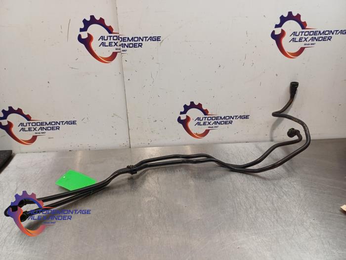 Usagé Conduit (divers) BMW 3 serie (F30) 328i 2.0 16V Prix € 50,00 Prix TTC proposé par Alexander Autodemontage