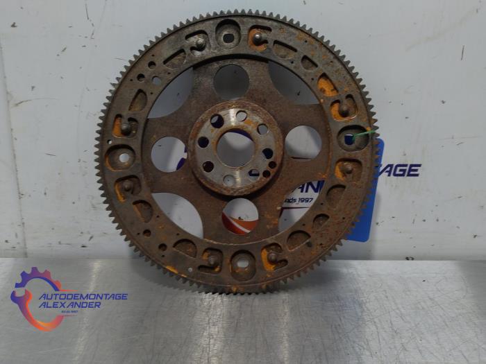 Usagé Couronne dentée BMW 5 serie (E60) 530d 24V Prix € 200,00 Prix TTC proposé par Alexander Autodemontage