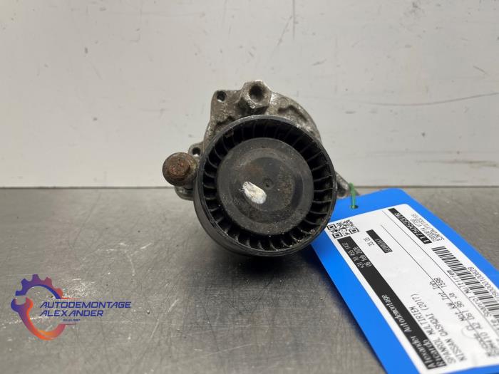 Usados Rodillo tensor correa múltiple Nissan Qashqai (J11) 1.6 dCi Precio € 39,99 IVA incluido ofrecido por Alexander Autodemontage