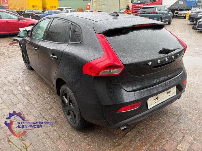 Gebrauchte Getriebe Volvo V40 (MV) 1.6 T2 GTDi 16V Preis € 1.000,00 Margenregelung angeboten von Alexander Autodemontage