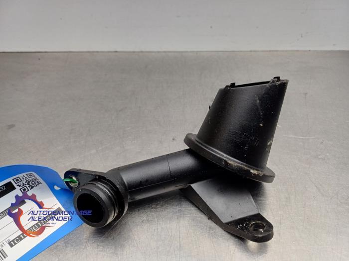 Usagé Filtre huile Ford Transit Custom 2.2 TDCi 16V Prix € 20,00 Prix TTC proposé par Alexander Autodemontage