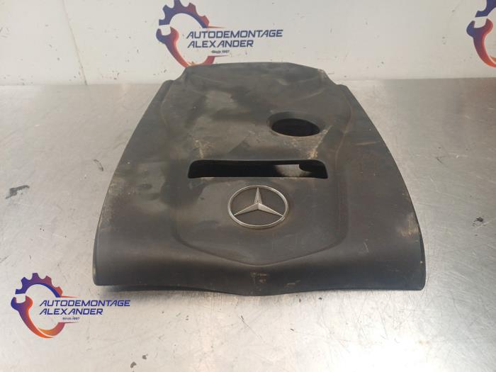 Gebrauchte Abdeckblech Motor Mercedes C (W205) Preis € 39,99 Mit Mehrwertsteuer angeboten von Alexander Autodemontage