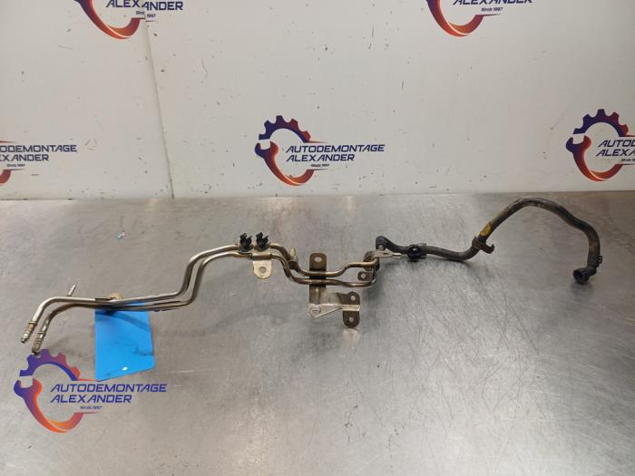 Usagé Conduit de carburant Volkswagen Transporter/Caravelle T5 2.0 TDI DRF Prix € 69,99 Prix TTC proposé par Alexander Autodemontage