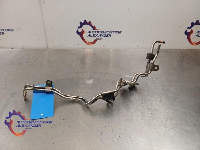 Usagé Conduit de carburant Volkswagen Transporter/Caravelle T5 2.0 TDI DRF Prix € 54,99 Prix TTC proposé par Alexander Autodemontage