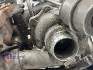 Turbo d'un Volkswagen Transporter T5 2.0 TDI DRF 4Motion