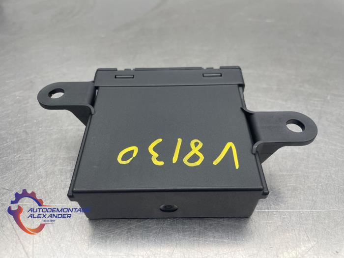Begagnade PDC-modul Opel Astra K 1.2 Turbo 12V Pris € 30,00 Inklusive moms erbjuds av Alexander Autodemontage