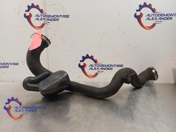 Gebrauchte Intercooler Schlauch Audi A4 Avant (B8) 1.8 TFSI 16V Preis € 45,00 Mit Mehrwertsteuer angeboten von Alexander Autodemontage