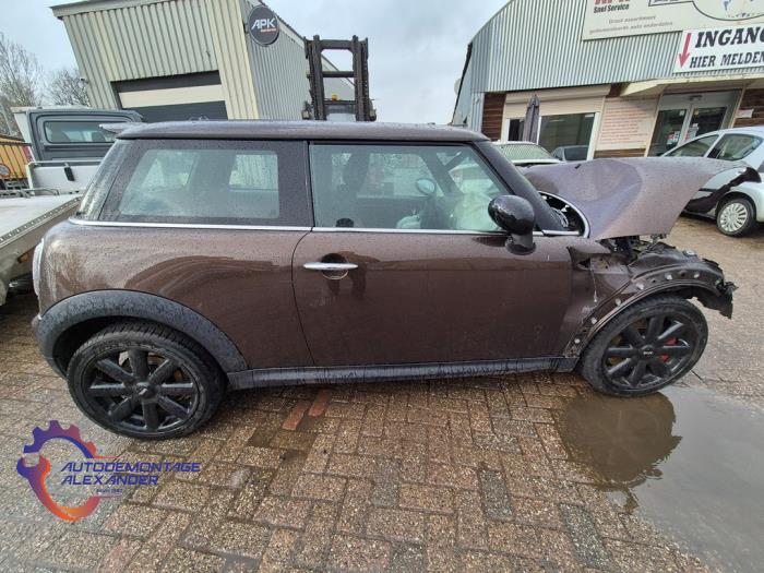 Gebrauchte Bremssattel-Set Mini Mini (R56) 1.6 16V Cooper S Preis € 605,00 Mit Mehrwertsteuer angeboten von Alexander Autodemontage