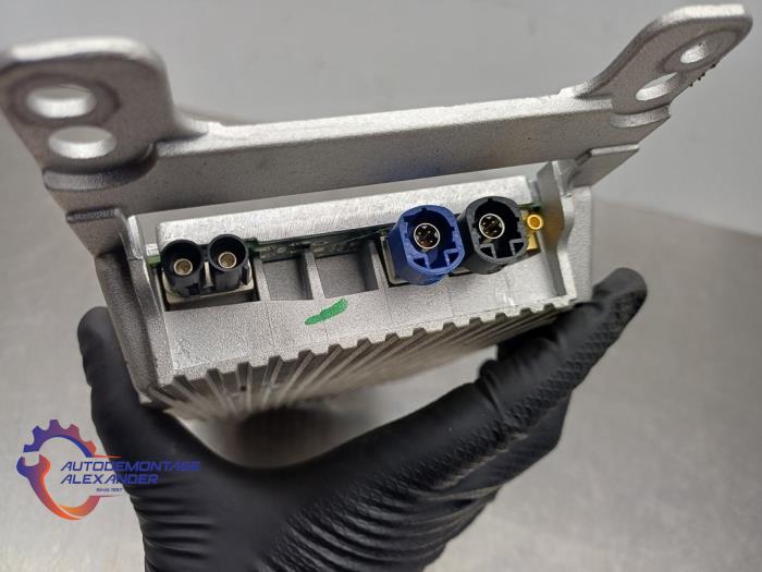 Modul Bluetooth z BMW 1 serie (E87/87N) 116i 2.0 16V 2011