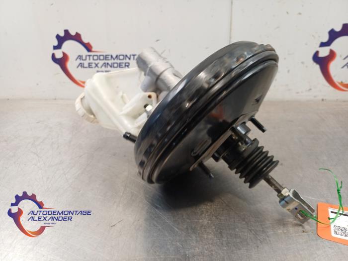 Begagnade Bromsservo Mitsubishi Space Star (A0) 1.0 12V Pris € 39,99 Inklusive moms erbjuds av Alexander Autodemontage