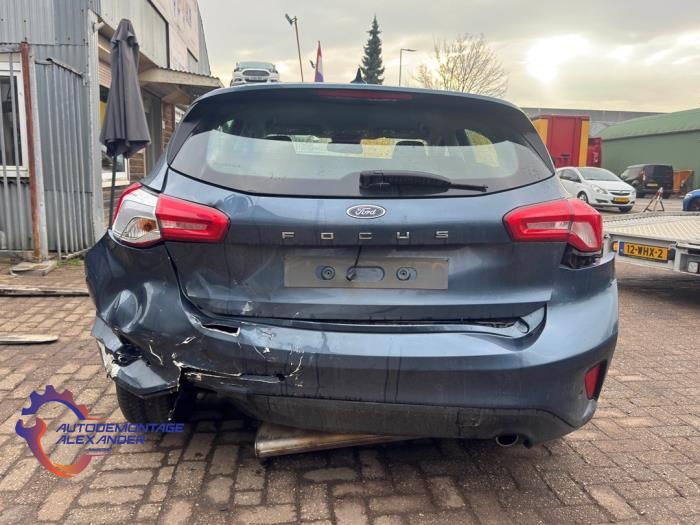 Usagé Train arrière complet Ford Focus 4 1.0 Ti-VCT EcoBoost 12V 100 Prix € 499,99 Règlement à la marge proposé par Alexander Autodemontage