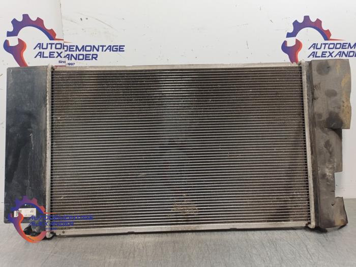 Usagé Radiateur Toyota Auris (E18) 1.3 VVT-I 16V Prix € 52,00 Règlement à la marge proposé par Alexander Autodemontage