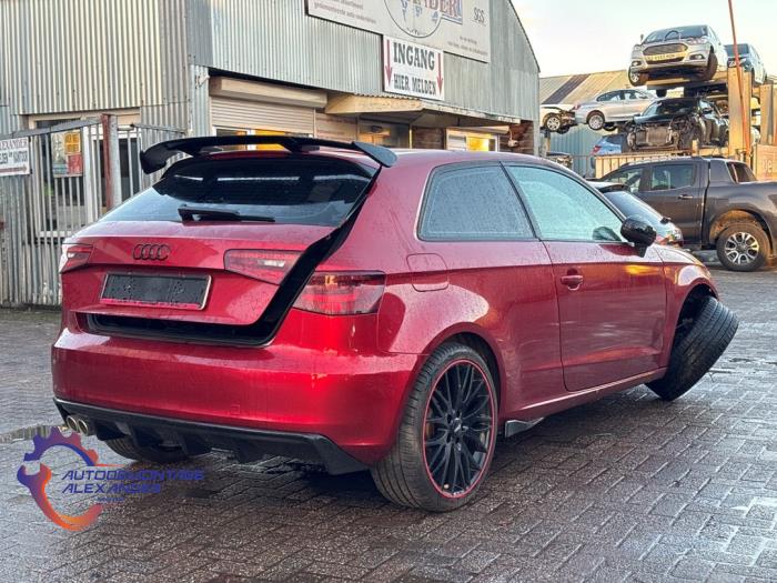 Używane Stacyjka + Kluczyk Audi A3 (8V1/8VK) 2.0 TDI 16V Cena € 145,20 Z VAT oferowane przez Alexander Autodemontage