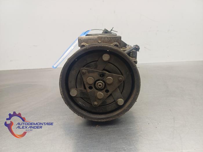 Usagé Pompe clim Nissan Qashqai (J10) 1.5 dCi DPF Prix € 200,00 Règlement à la marge proposé par Alexander Autodemontage