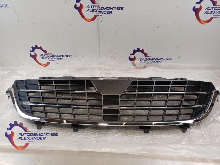 Nowe Grill Renault Trafic Cena € 200,00 Z VAT oferowane przez Alexander Autodemontage