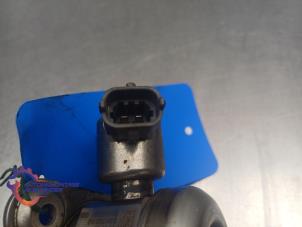 Högtryckspump från en Ford Fiesta 6 (JA8) 1.6 ST 16V 2014