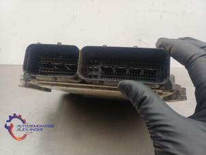 Engine management computer from a Kia Cee'd (EDB5) 2.0 CRDi 16V 2008