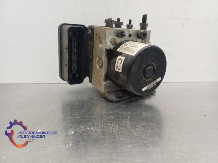 Gebrauchte ABS Pumpe Ford Fiesta 6 (JA8) 1.6 TDCi 16V 95 Preis € 169,99 Mit Mehrwertsteuer angeboten von Alexander Autodemontage