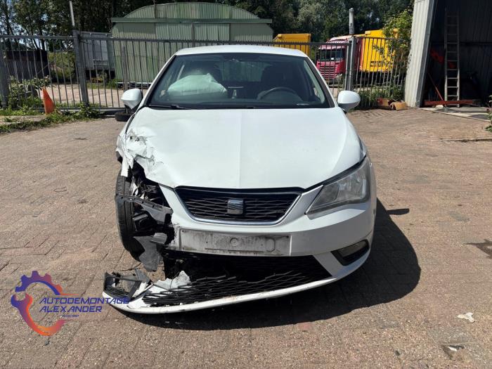 Gebrauchte Klima Kondensor Seat Ibiza IV (6J5) 1.6 TDI 90 Preis € 34,99 Mit Mehrwertsteuer angeboten von Alexander Autodemontage