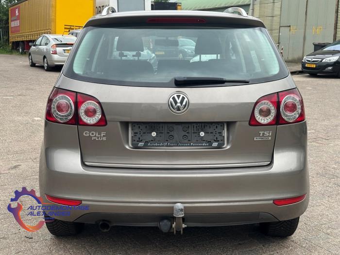 Gebrauchte Auspuff Enddämpfer Volkswagen Golf Plus (5M1/1KP) 1.2 TSI BlueMOTION Preis € 150,00 Margenregelung angeboten von Alexander Autodemontage