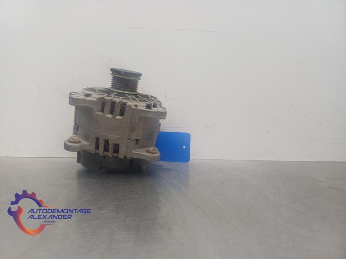 Begagnade Dynamo Volkswagen Polo VI (AW1) 1.0 MPI 12V Pris € 95,00 Inklusive moms erbjuds av Alexander Autodemontage