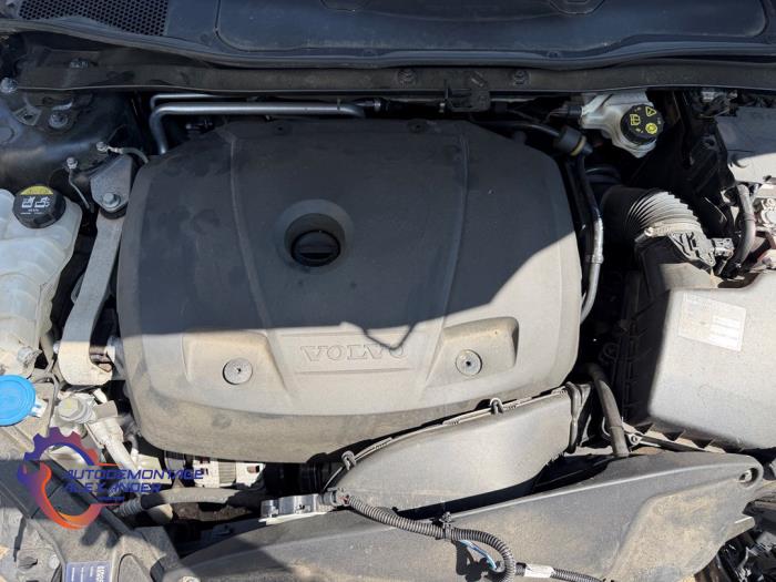 Gebrauchte Motor Volvo V40 (MV) 1.5 T2 16V Geartronic Preis € 2.200,00 Margenregelung angeboten von Alexander Autodemontage