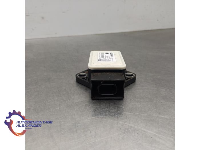 Acceleration sensor