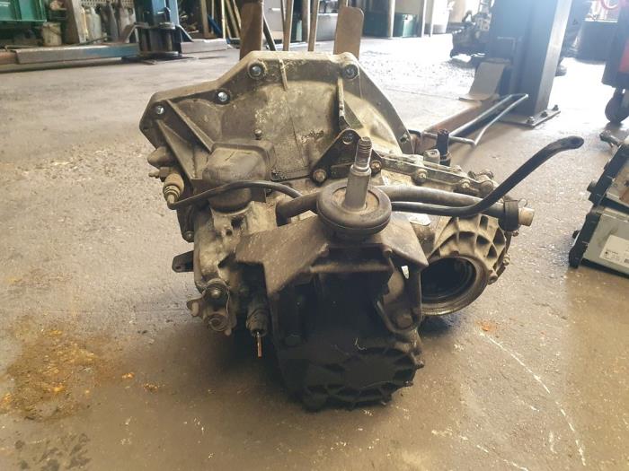 Gearbox Renault Master III 2.2 dCi 16V G9TF7 PF1AA009
